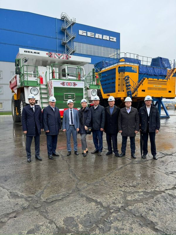 Александр Волошин: Побывали на крупнейшем производственном гиганте по выпуску карьерных самосвалов ОАО «БЕЛАЗ»