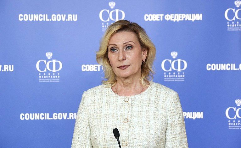 Александр Волошин: Сенаторы совместно с депутатами Государственной Думы разработали законодательную инициативу, которой определяется понятие «студенческая семья»