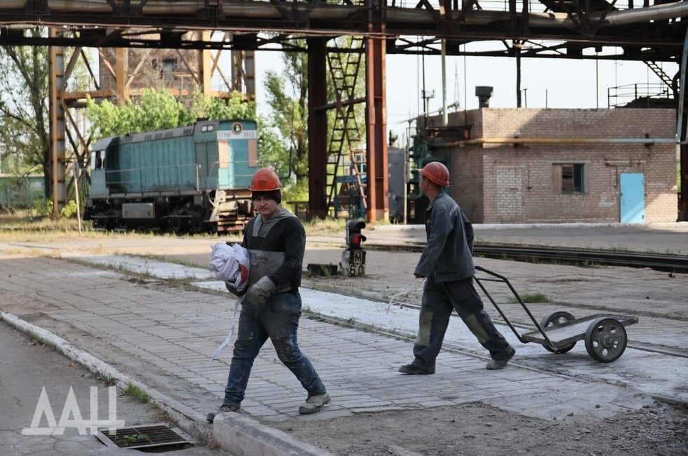 ����������� �� ��� ����� 200 ���������� ���