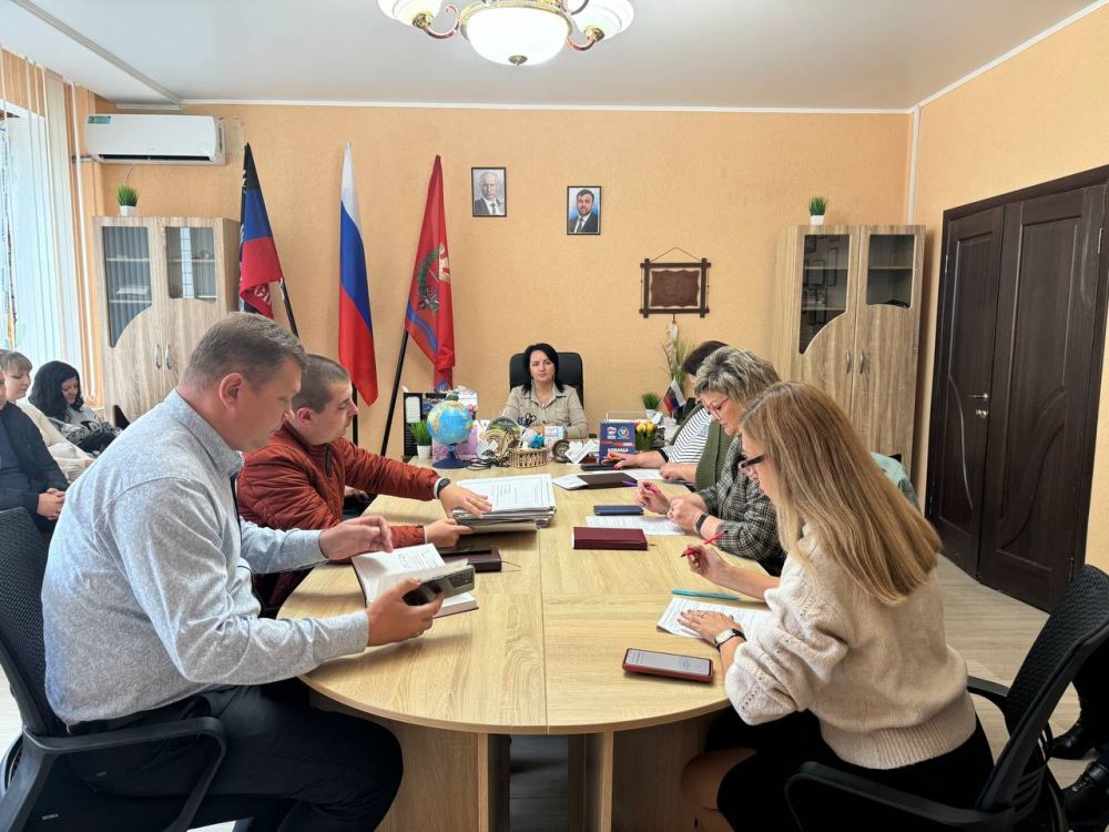   Сегодня, 15октября , во главе с заместителем главы администрации Волновахского муниципального округа по социальным...
