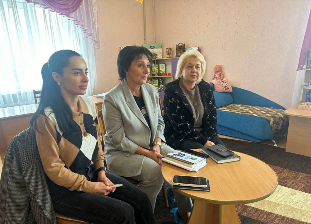 ��������� ��������: �������, 16 �������, ��������� � ������ ������������ ������������ ������ ����������-����������...