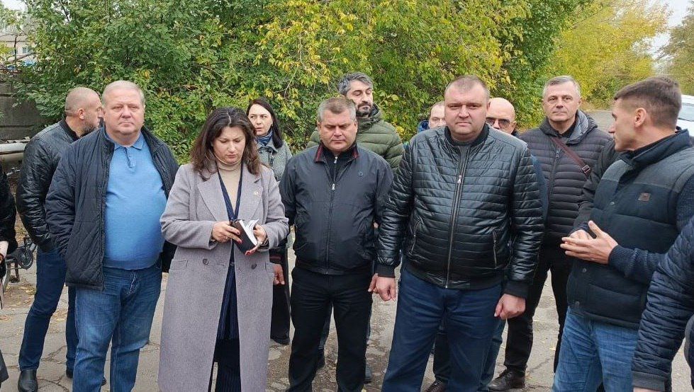 ���� ������: �������, 18 �������, � ����������� "�������" ������ ������� � �������� ���������� ������ �. �������