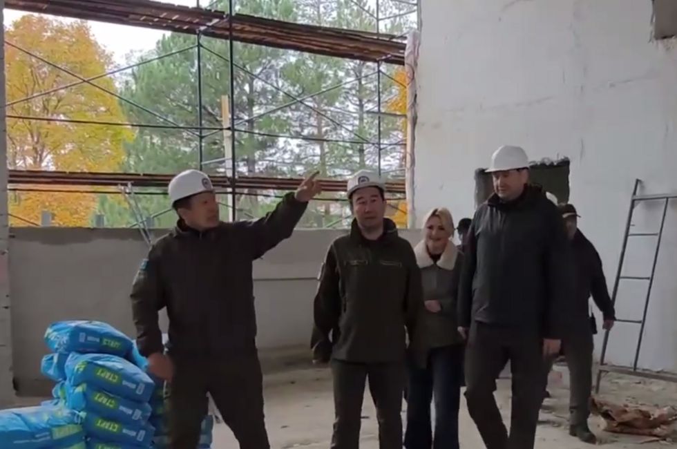 �������� ��������� ������������ 40 �������� � �����������, ��������� ��� 15