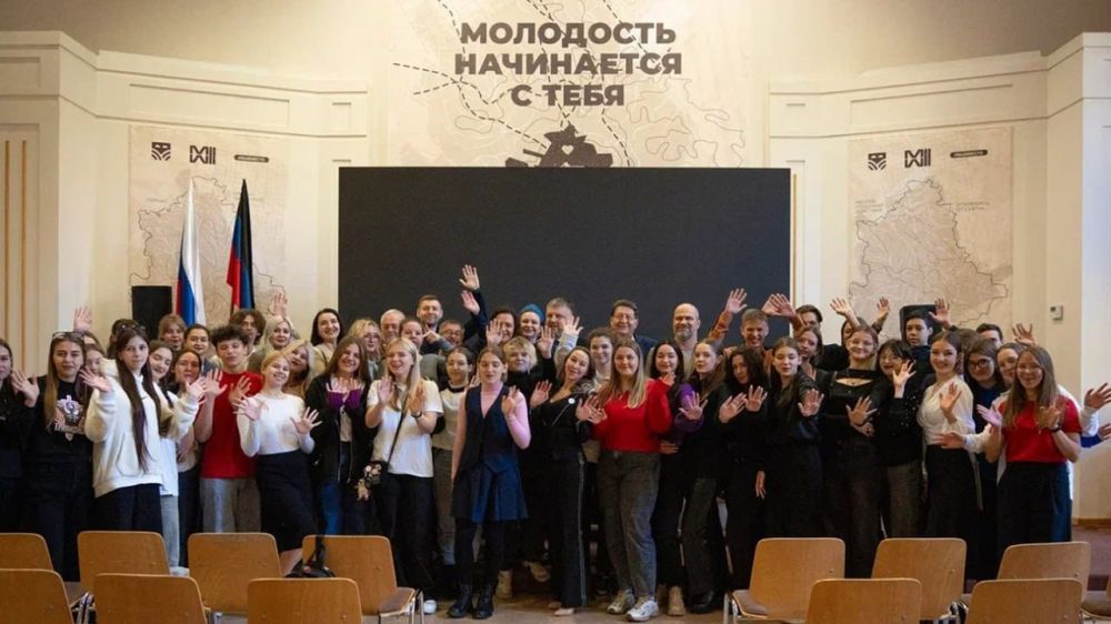 В понедельник, 21 октября, и.о