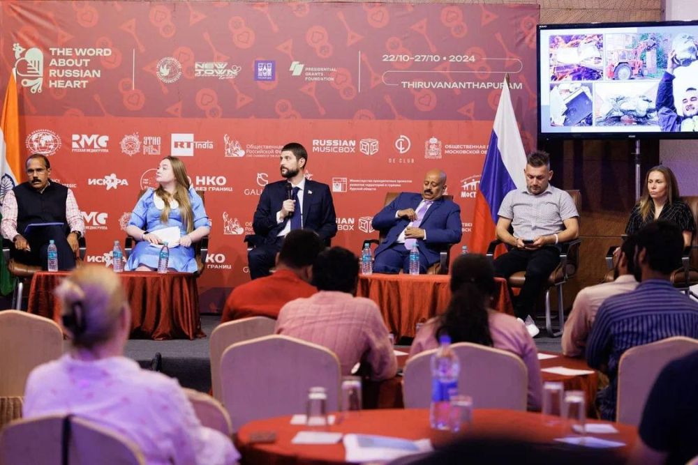 Александр Волошин: В рамках культурной составляющей фестиваля «Слово о русском сердце» выступил на Пленарном заседании «Важность русского слова во времена санкций и меняющегося геополитического мира»