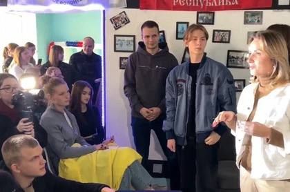 ������� ��������� ������ �������� � ������ ������� ������������ ����� � �������