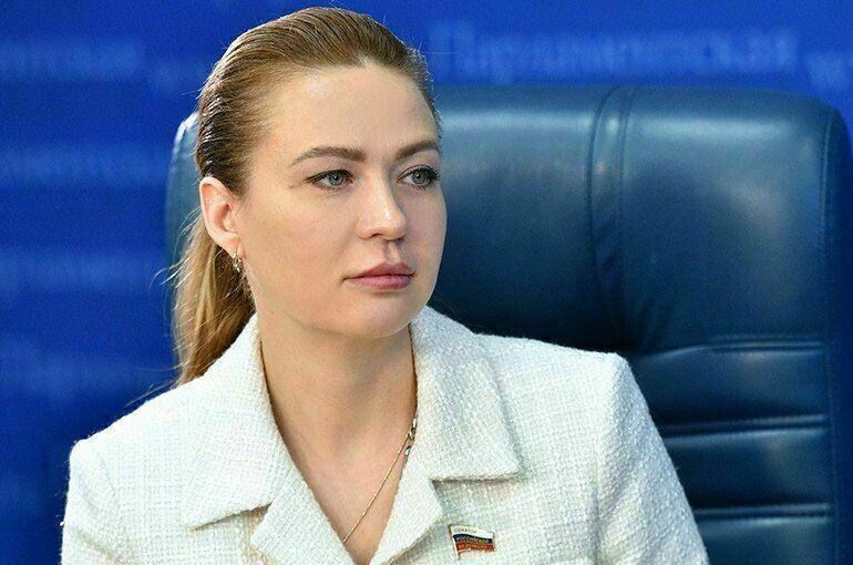 ������� ����������: ������ � 12:00 � ���� ������������� �������������� ������ ��������� � ��������� �� ������ ������ ����, ���������� ����� ������ �������