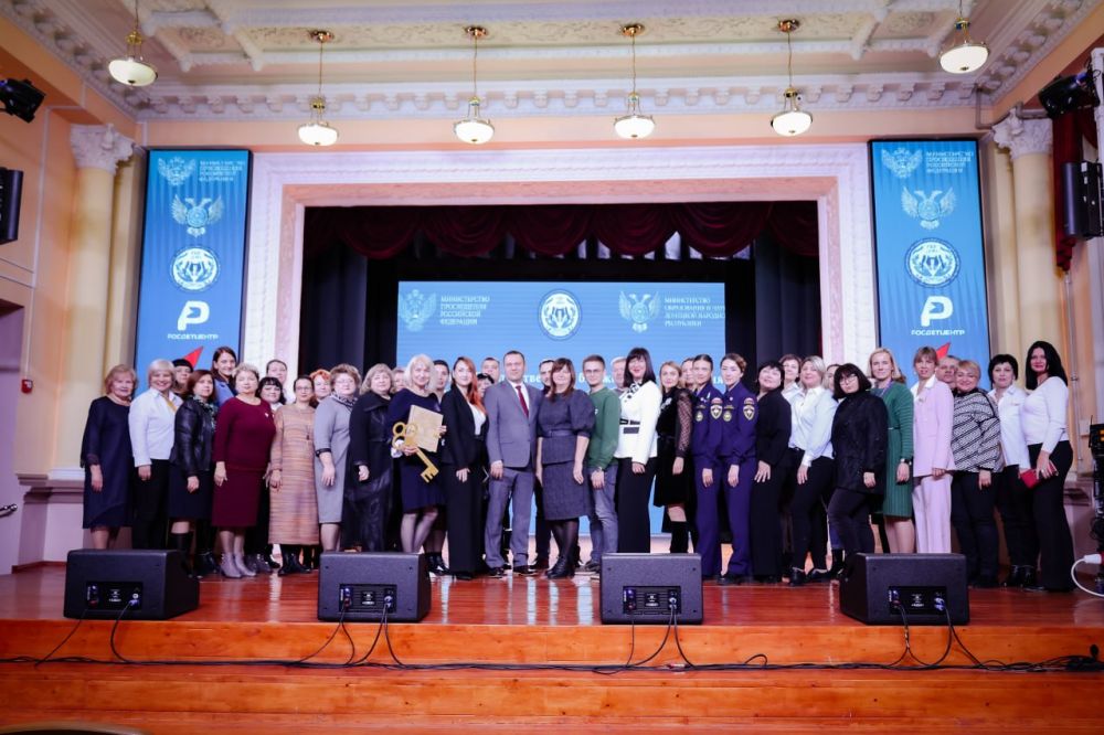 ������ ��������: ������ � ���������-���������� ����������� ����� ������ ������� � ������������� �������� ������� � ������...