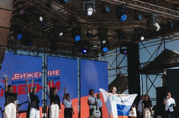 Спеть с Майдановым или Джанго: что дает конкурс «Движение патриотической песни»