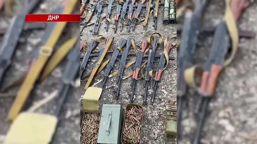 Сотрудники ФСБ обнаружили заминированные схроны на бывших позициях ВСУ под Селидово