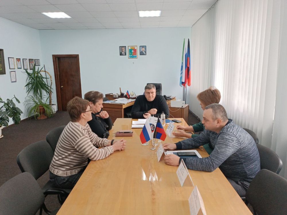 �������, 12 ������, � ������� ������������ ������� ��� "������ ������" ������������� �������������� ������ ������� ����� � ���������� �������� �������� �������� ���������� ����� ����������� ������ ����� �������