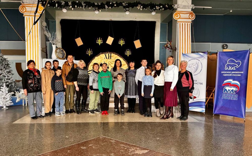 ������ ��������: �������, 3 �������, � ������������ ��������������� ������ ���������� ���������-�������� ����������� ����� ������ - ������������ ���������, ����������� �������������� ��� ��������