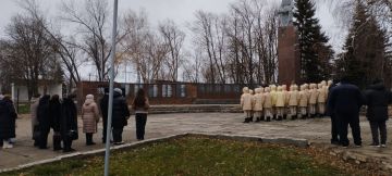 3 декабря у мемориала "Родина-Мать" в пгт