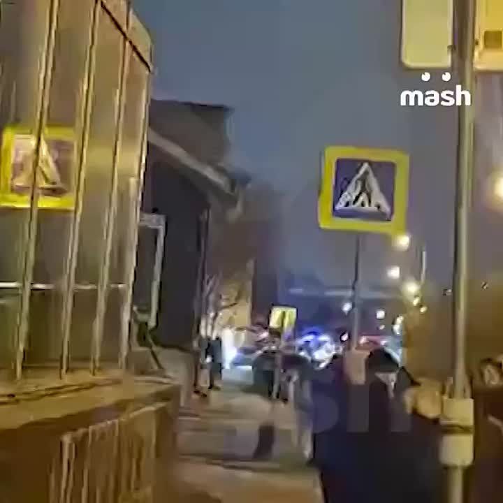 ������� � ����� ����:. ������ ������ � ���������� ������ ��������, ������������ �������� � Bizarre. ��� ����� Mash � ����������, ��������� �������� ������ �������� ������ � ���. ������������, ��� �������� ���������� �...