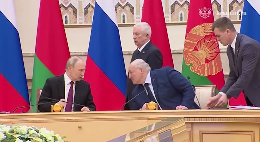 Александр Волошин: Союзное государство России и Беларуси за 25 лет своего существования стало мощным примером интеграции, основанной на взаимном уважении, поддержке и общем понимании вызовов времени