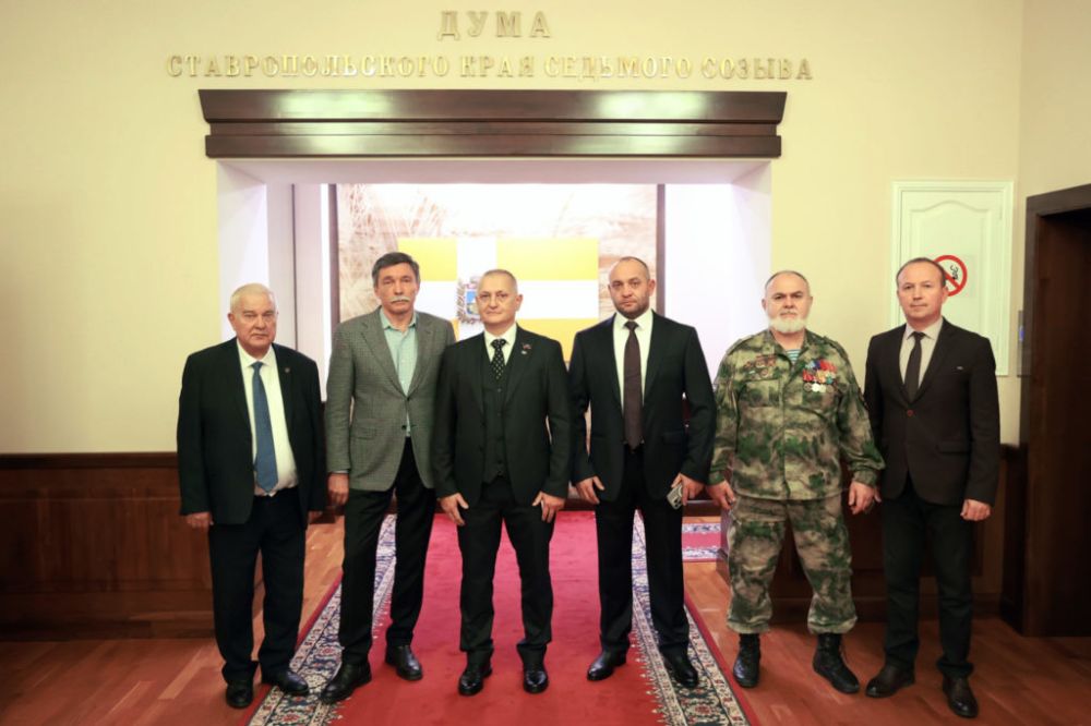 ������� ������ ����������� � ������ ��������� �������������� � �������������� ����