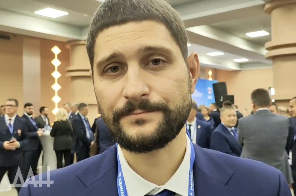 Украина отключает, Россия включает: Сенатор Волошин о поддержке народа Донбасса