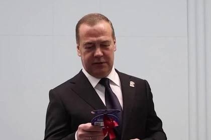 ������� �������� �������� ���������� ����� ������� �� �������