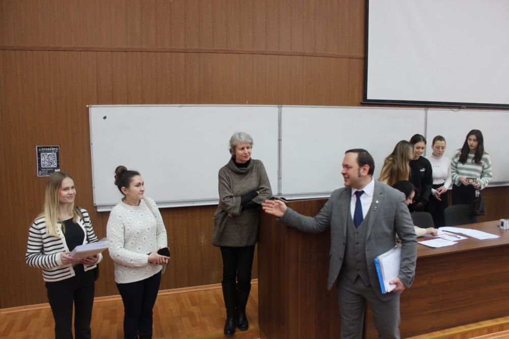 � ����� ������ ����� �������� �������� "������"