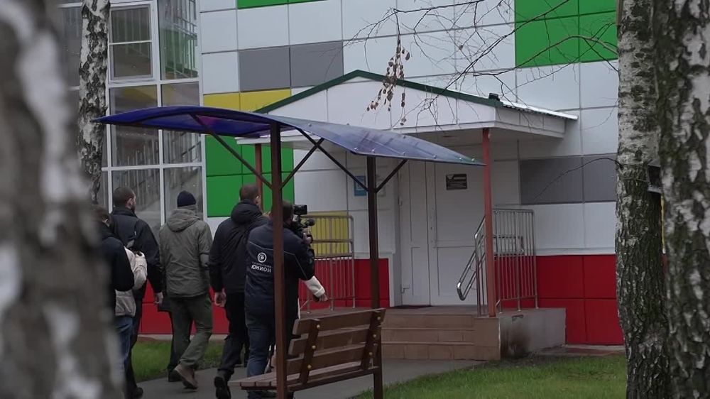 Александр Волошин: Насыщенная неделя работы в Донбассе: провели важные встречи, обсудили ключевые вопросы с жителями и наметили конкретные шаги для их решения