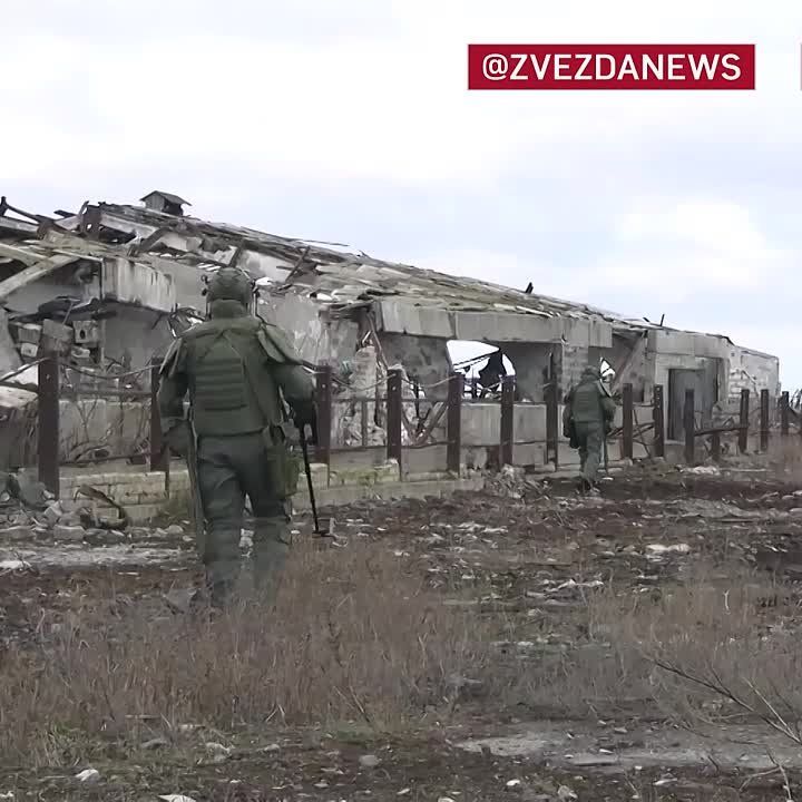 Наши саперы находят под Угледаром "коварные" мины, сделанные на 3D-принтерах, их крайне сложно обнаружить металлоискателем