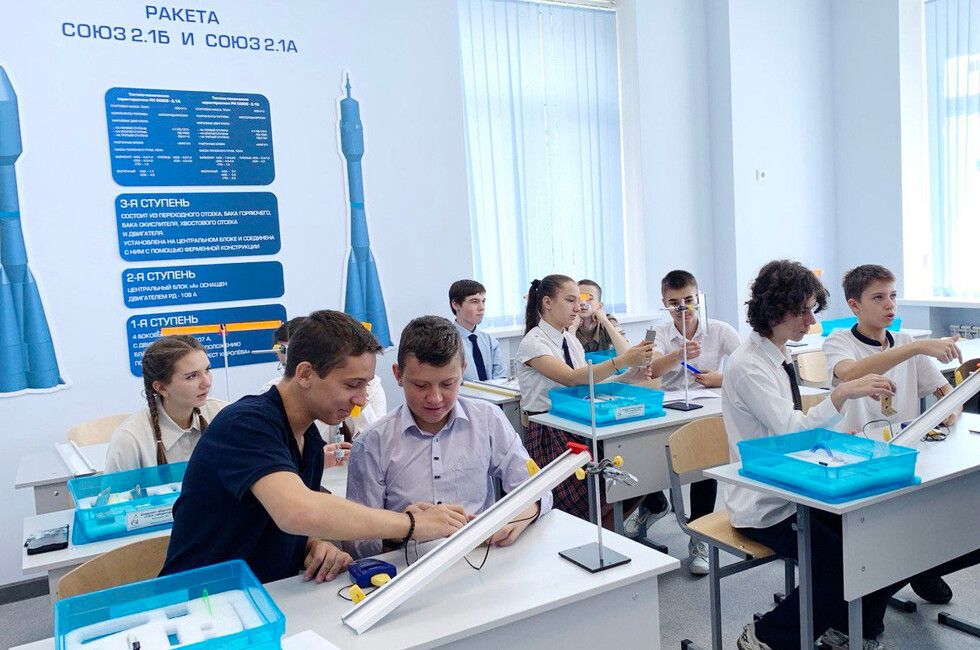 В 513 школах ДНР оснастят кабинеты труда и ОБЖ