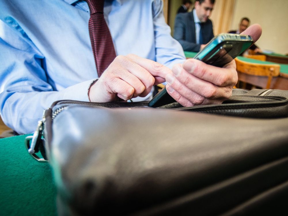 ����� ������� �������� ������ ����� � �������������� ���� ������