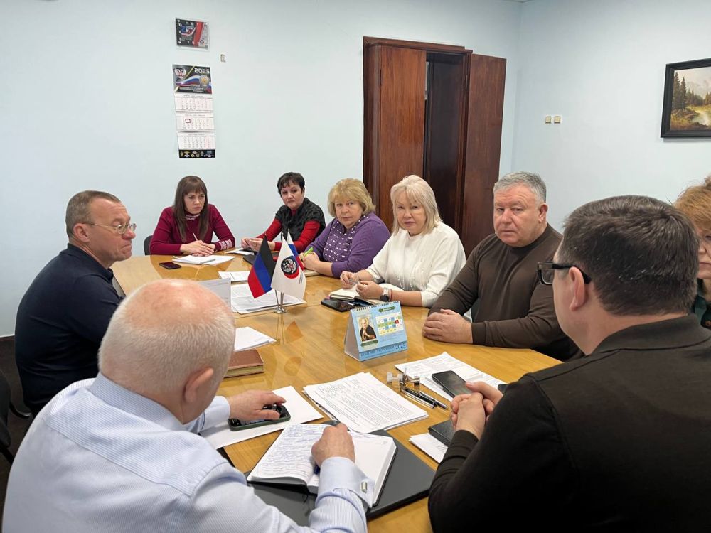 ������� �������: �������, 4 �������, ������ ����������� ��������� �� ������� �������� � �������� ������������ ����� � ������������� ����������� ������������� ������������� ������