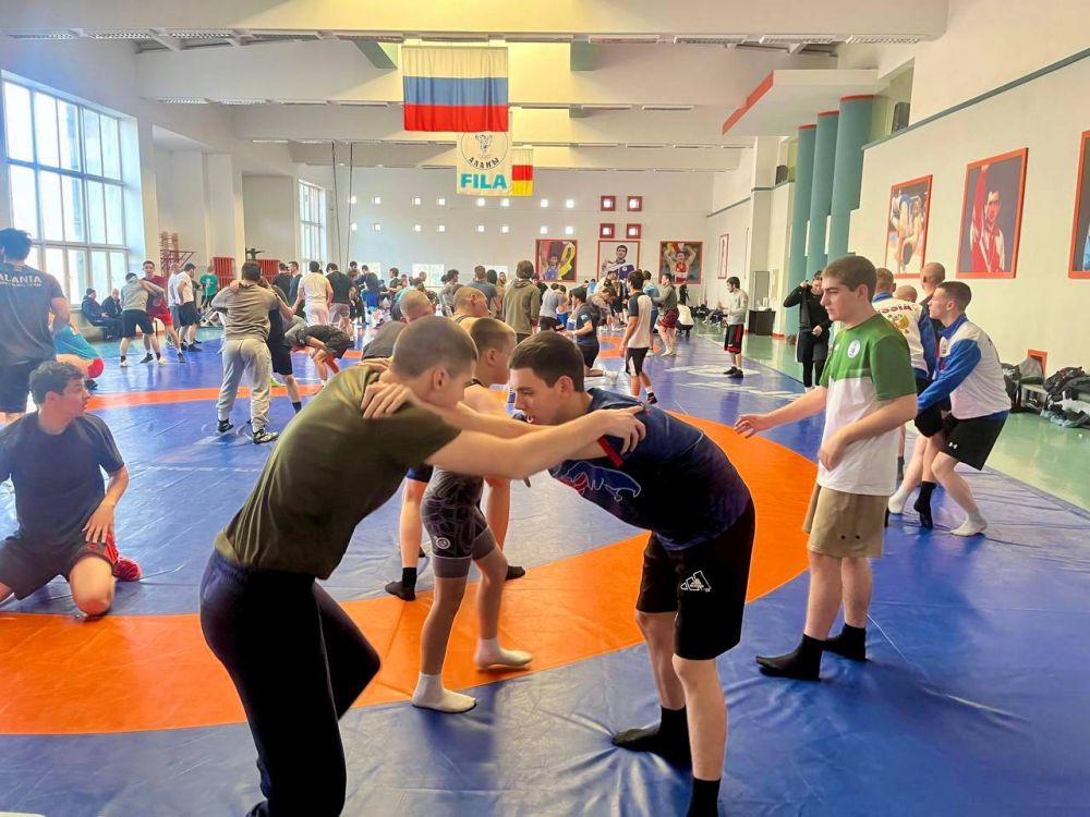 Александр Волошин: На этих кадрах - воспитанники Школы №4 – Кадетского корпуса им. А.В