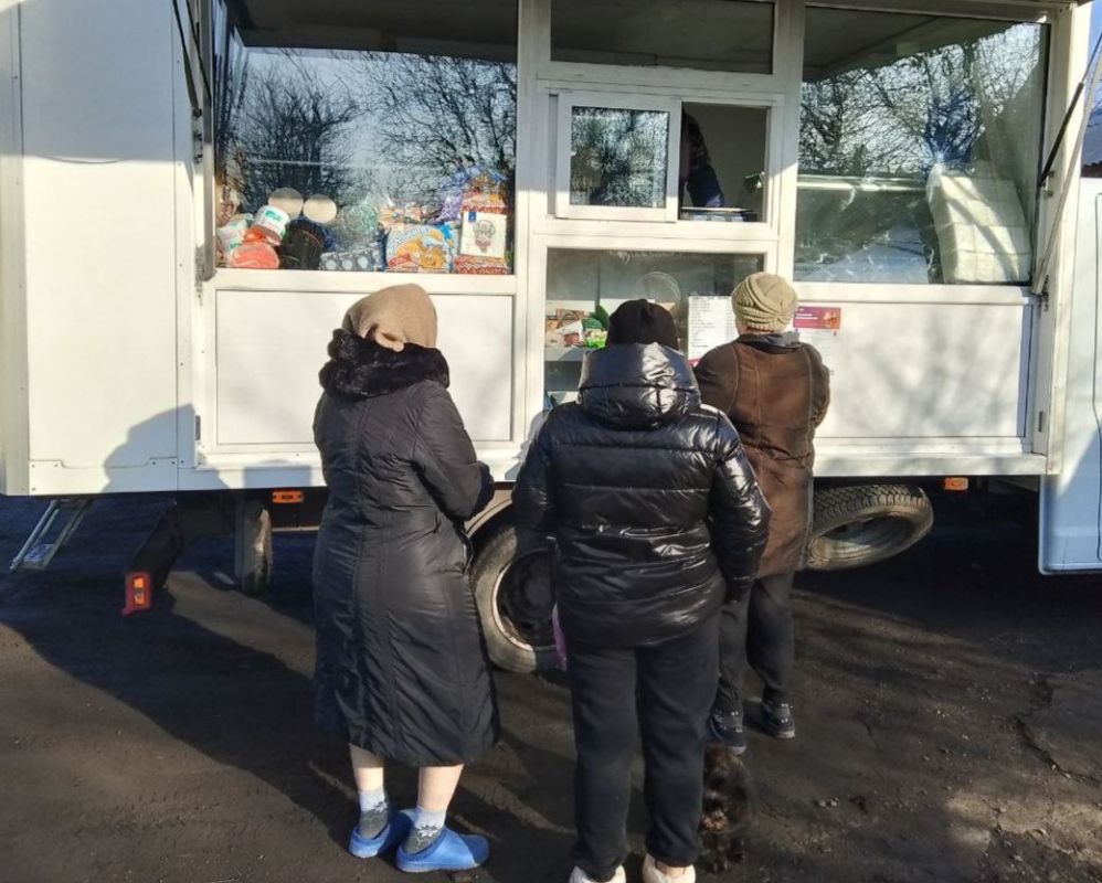 В населенных пунктах Республики прошла выездная торговля с использованием автомагазинов