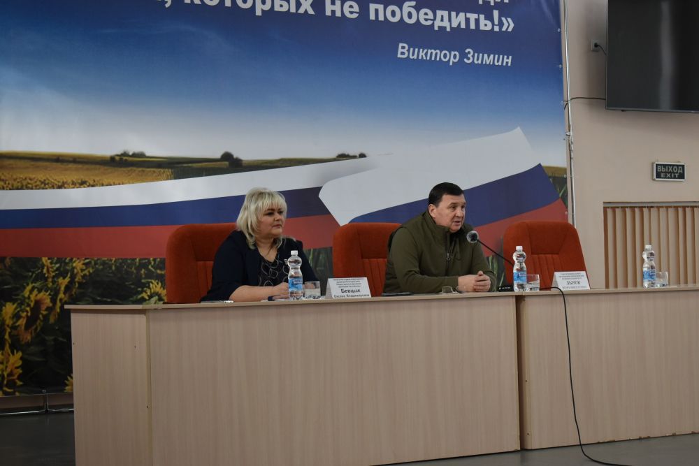 Игорь Лызов: Много лет плечом к плечу