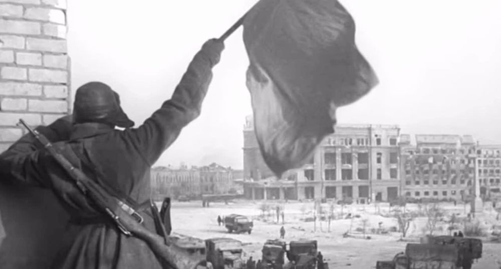 Александр Волошин: #навстречуПобеде. В преддверии 80-летия Великой Победы продолжаем вспоминать ключевые события, определившие ход истории. Эта неделя отмечена двумя знаковыми датами февраля