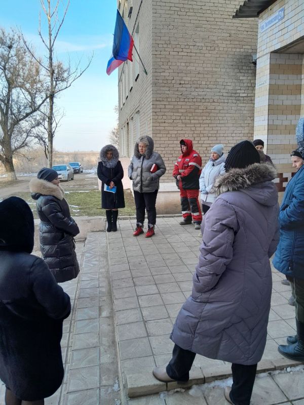 Встречи с населением. 12 февраля начальником управления по обеспечению деятельности территорий администрации городского округа Енакиево Татьяной Багно проведены встречи с жителями г. Юнокоммунаровск, по улицам Тюменская и...