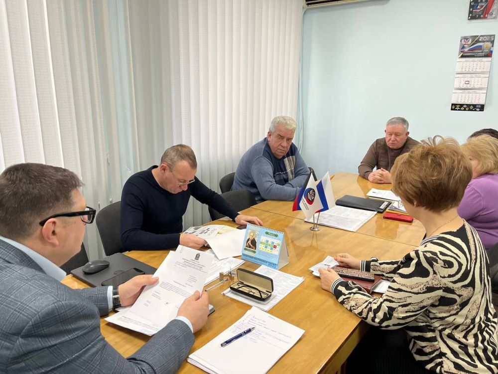 ������� �������: �������, 12 �������, ������ ����������� ��������� �� ������� �������� � �������� ������������ ����� � ������������� ����������� ������������� ������������� ������