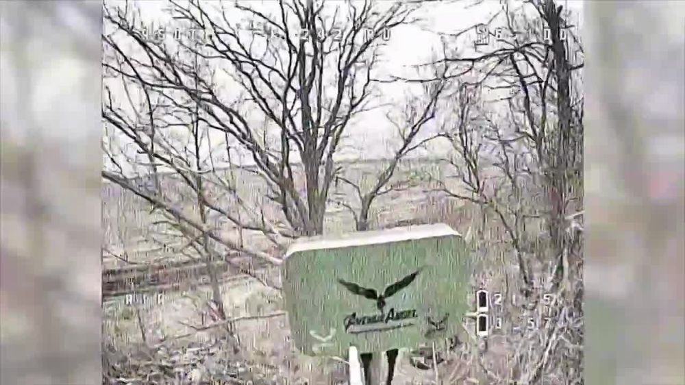 ��������� ���: ������� ���������� FPV ������������ ������������� ������ ����� � ������� �������� �� ����������� �����������: 120�� �������, ��������������� ����������, ������� ����