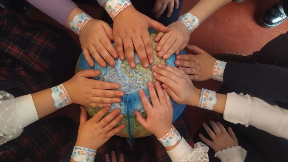 Классный час «Терроризм – угроза обществу»