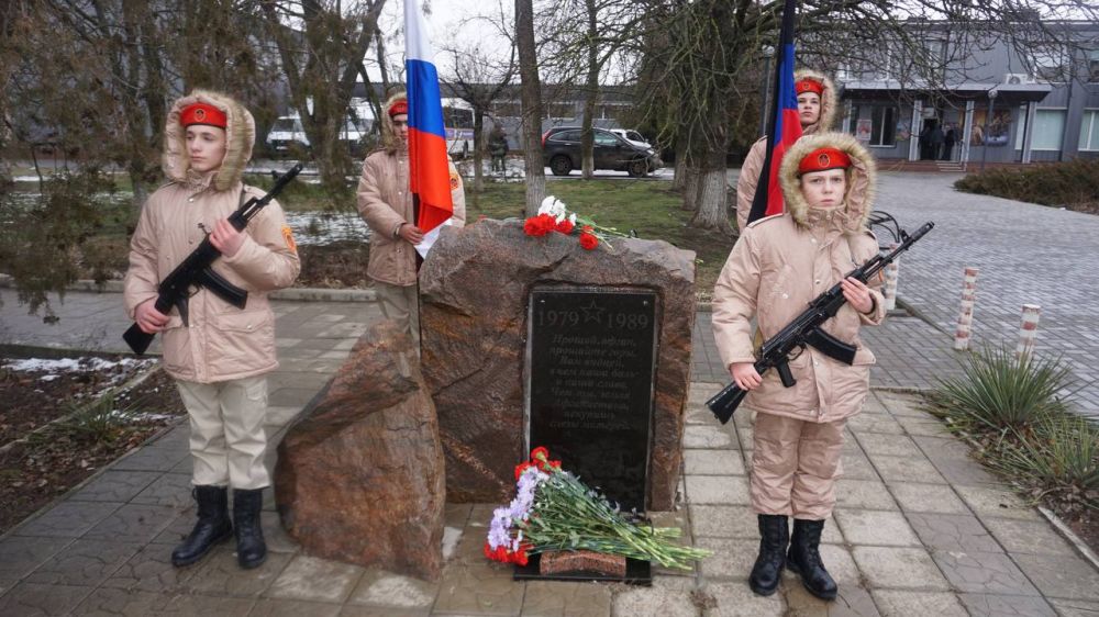 ����� �����: ������ ������� ������� ������ ������-������������������