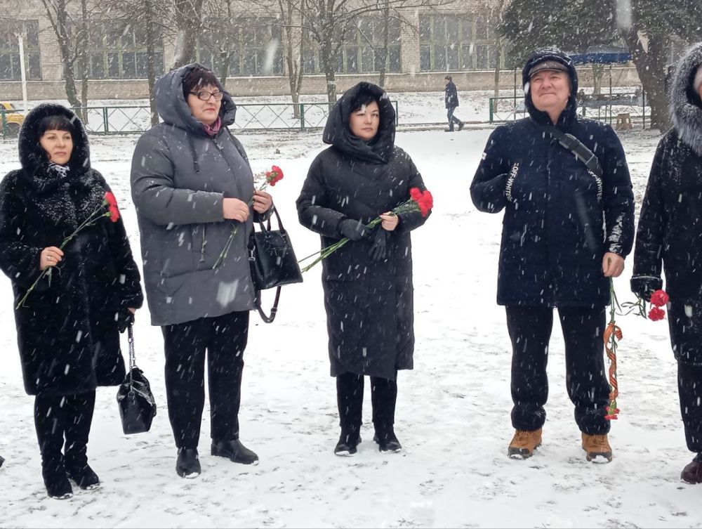 15 февраля в России отмечается особенный день - День памяти воинов-интернационалистов!