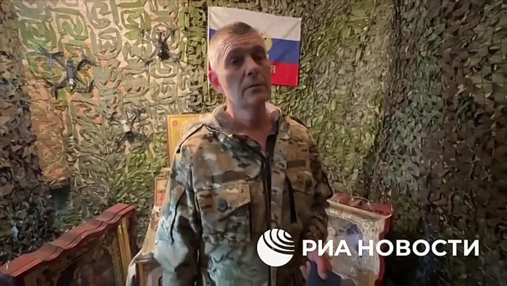 Церковную утварь, украденную украинскими солдатами, нашли российские бойцы в освобожденном городе Красногоровке под Донецком