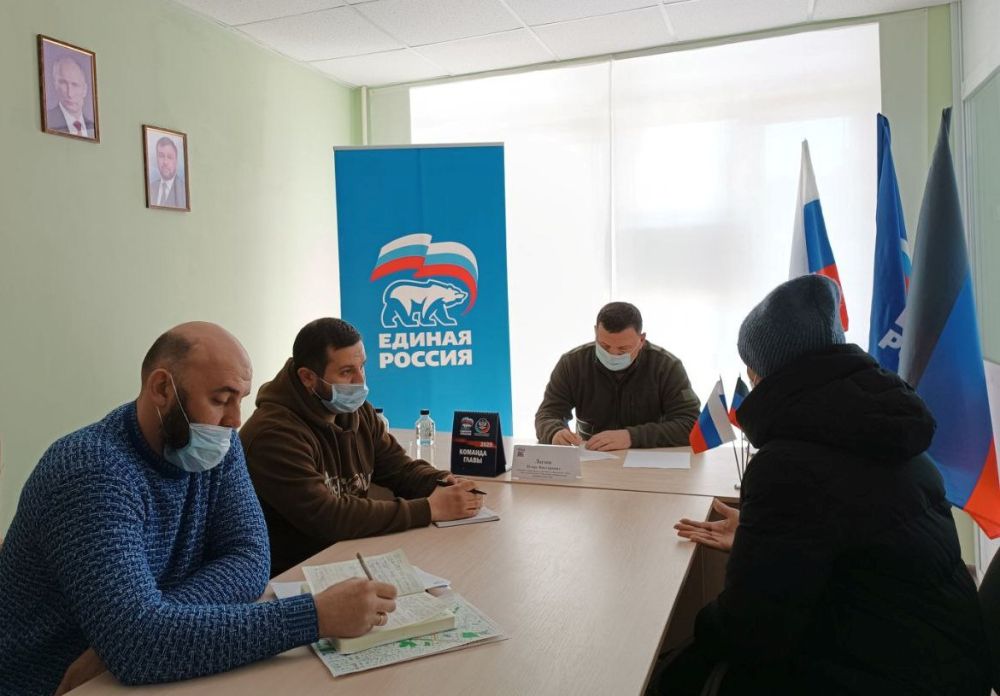 Игорь Лызов: Провёл личный приём граждан в общественной приёмной Всероссийской политической Партии «ЕДИНАЯ РОССИЯ»