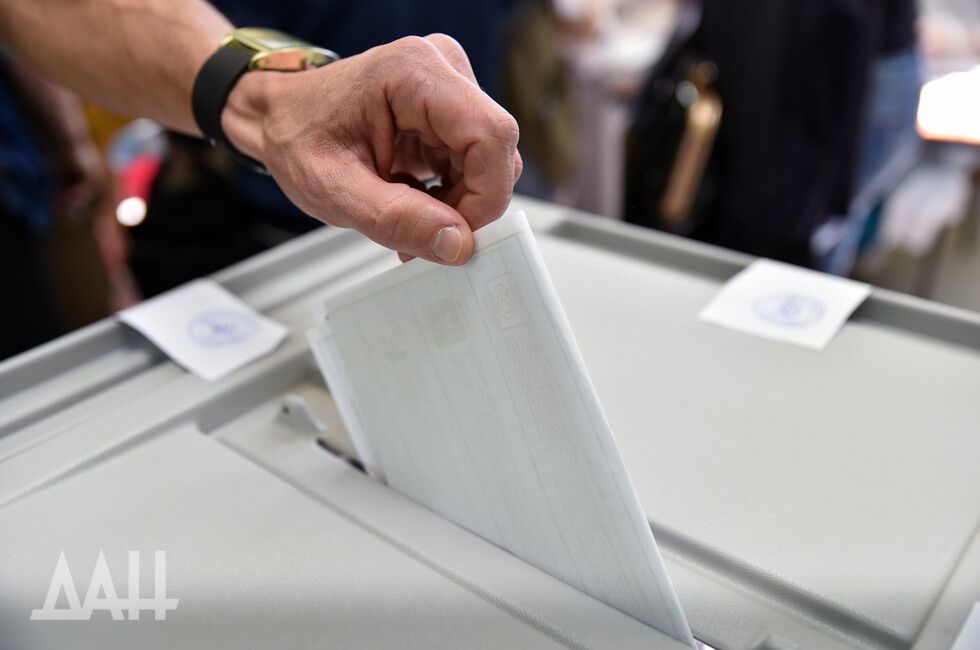 ��������� ������ ����� �������� ������������� ������� � ��������