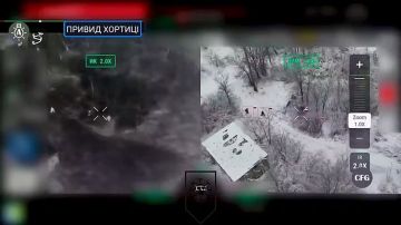 Андрей Филатов: Видео 1. Противник по просвету и отблеску оптоволокна отслеживает наш расчет БПЛА, работающий на оптике