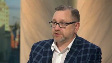 Юрий Котенок: Ресурсы противника по-прежнему отстают от ситуации вокруг Константинополя, где у них совсем печальные перспективы