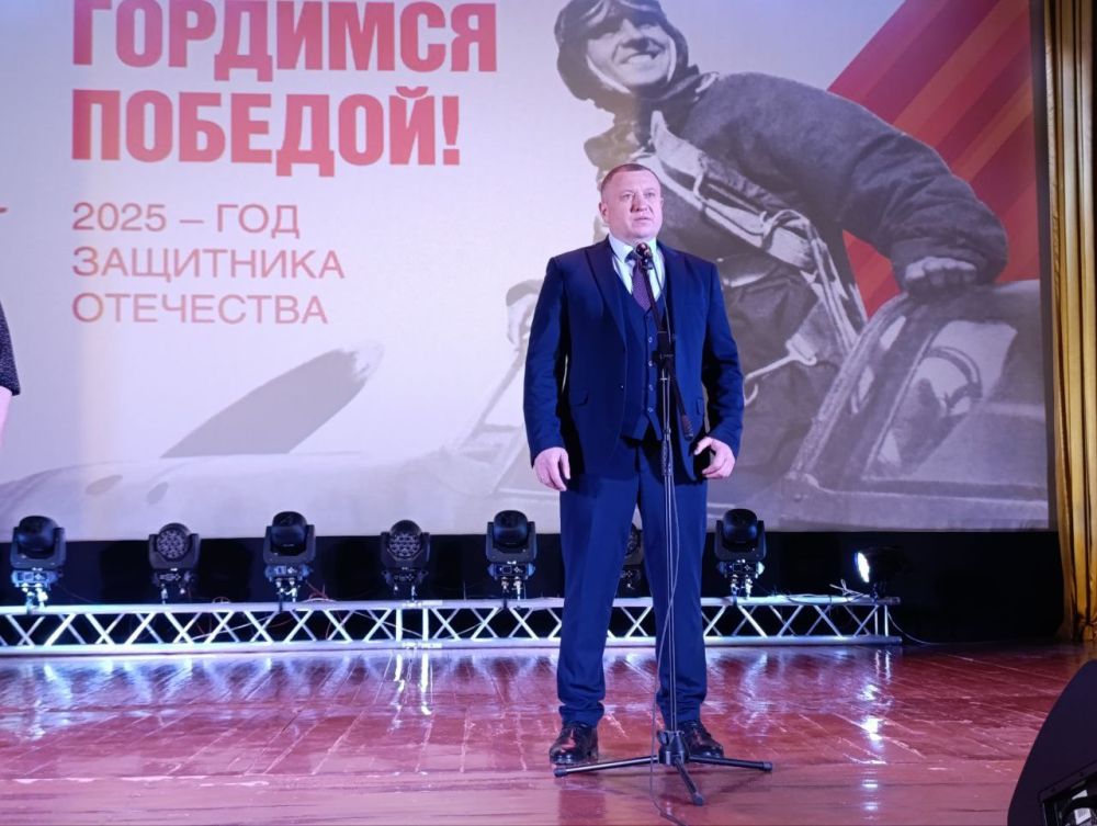 Сергей Ермаков: 21 февраля в Централизованной клубной системе «Снежинка» прошел праздничный концерт «О Родине, о мужестве, о славе» ко Дню защитника Отечества