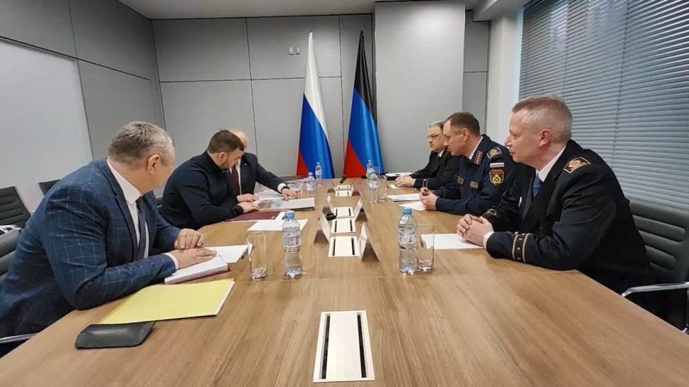 Денис Пушилин обсудил с представителями Санкт-Петербургского горного университета вопросы восстановления корпуса ДонНТУ