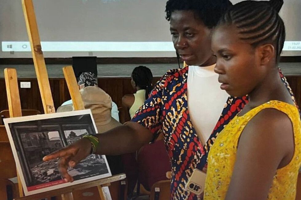 Фотопроект о зверствах киевского режима увидели на четырех континентах