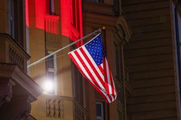 РФ и США в Стамбуле согласовали шаги по возобновлению работы посольств