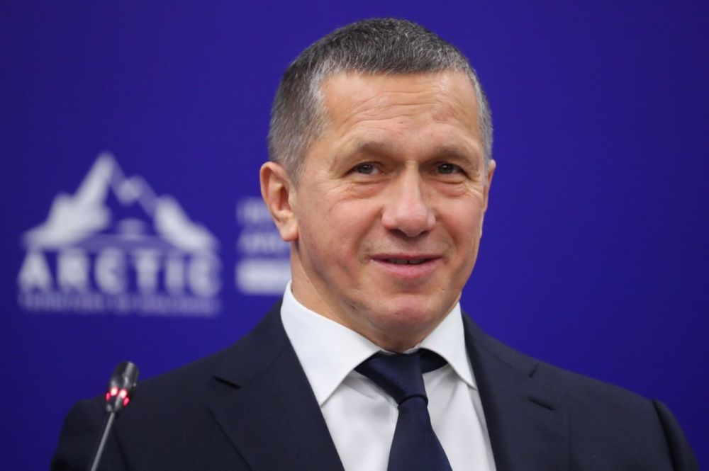 Андрей Чертков: 1 марта свой День рождения отмечает заместитель Председателя Правительства РФ - Полномочный представитель Президента РФ в Дальневосточном федеральном округе Юрий Петрович Трутнев