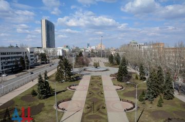 Указом Главы ДНР №204 от 3 марта 2025 года внесено изменение в Указ Главы Донецкой Народной Республики от 13 декабря 2024 года №687 «Об упразднении (о ликвидации) Министерства финансов Донецкой Народной Республики»