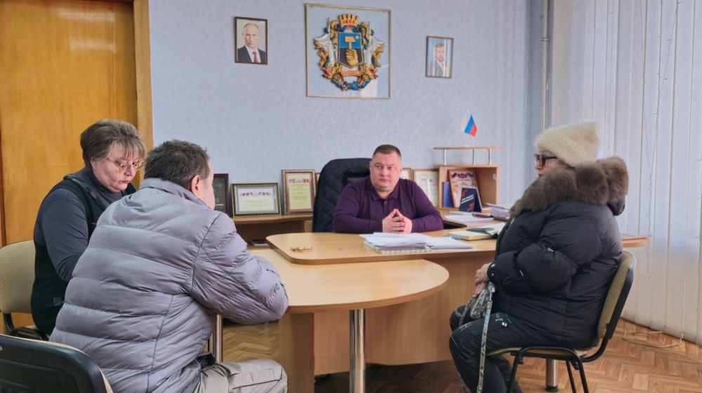 � �����������, 3 �����, ������������ ������ ������������� ���������������� ������ ������������� ���������� ������ ������ ���� ������ ������ ����� �������